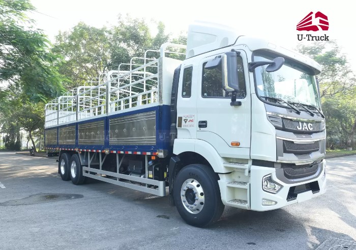Hình ảnh xe tải thùng JAC A5 3 chân