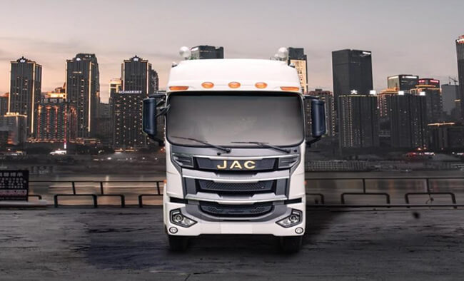 Những tiện ích từ xe đầu kéo mang lại