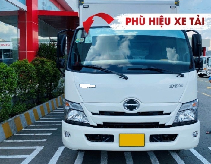 Phù hiệu xe tải là loại giấy tời bắt buộc