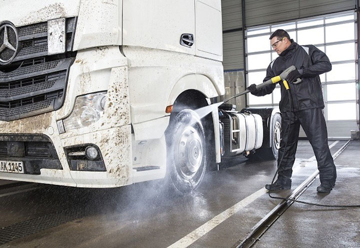 Cách tự rửa xe tại nhà