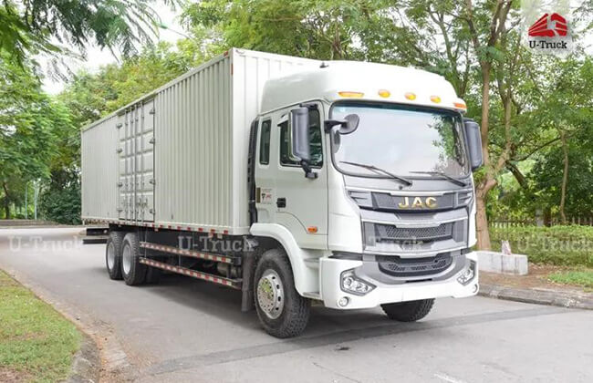 Xe tải 2 cầu là gì?