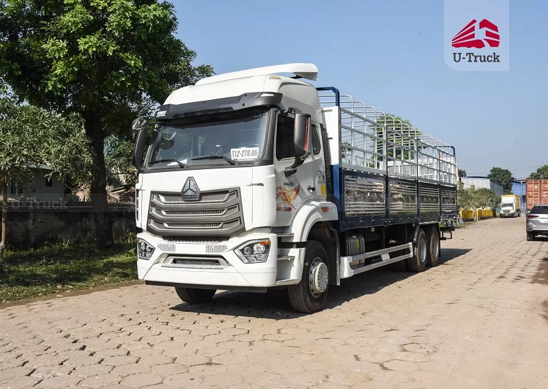 Xe tải HOWO NX 6x2 khung mui 9m9