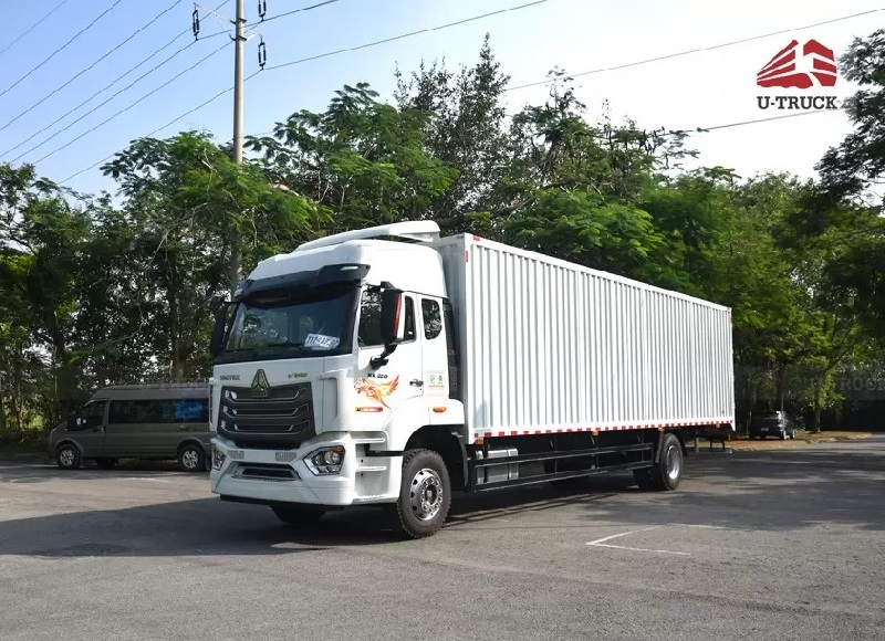 Xe tải HOWO NX 4X2 thùng công 1CH 9M9