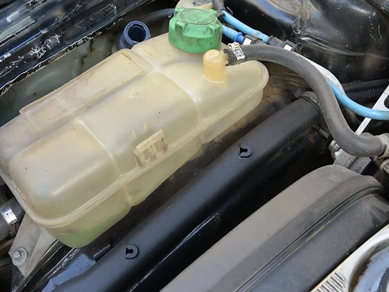 Kiểm tra nước làm mát