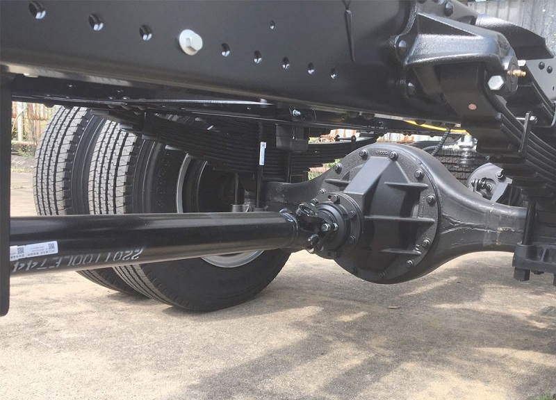 Hệ thống treo nhíp lá chịu tải tốt