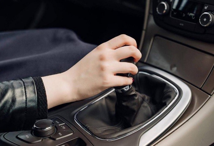 Điều chỉnh chế độ lái phù hợp