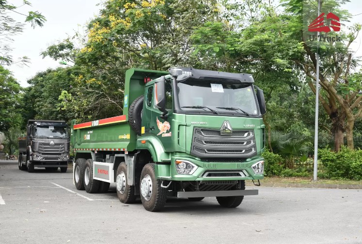 Lái xe howo cần bằng gì