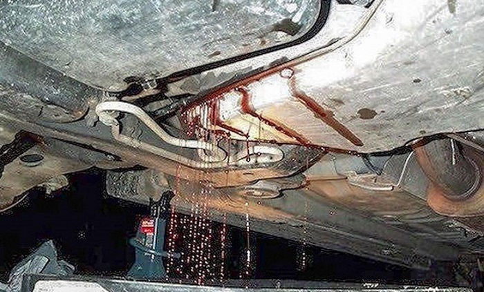 Nhiên liệu bị rò rỉ, khi động cơ quá nóng cũng là nguyên nhân khiến xe tải bị cháy