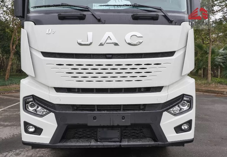 Mặt ga lăng tải JAC Q7 420