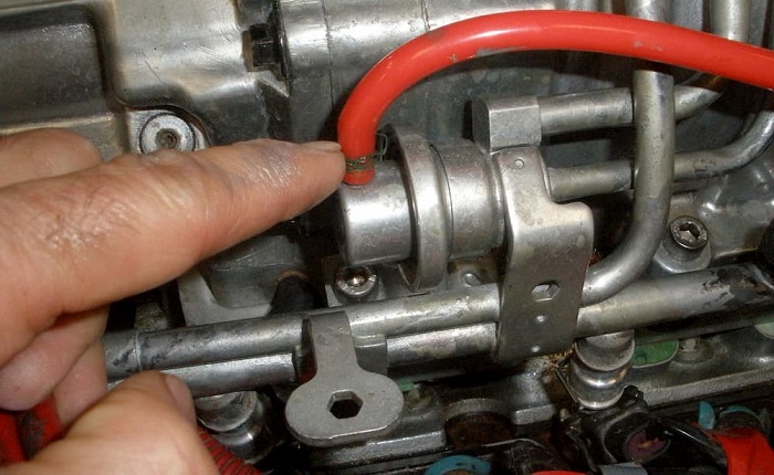 Bơm nhiên liệu bị hư hỏng