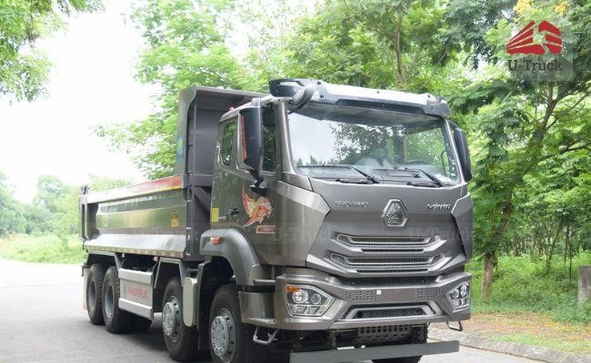 Xe ben hai cầu là phương tiện có hệ dẫn động 4 bánh